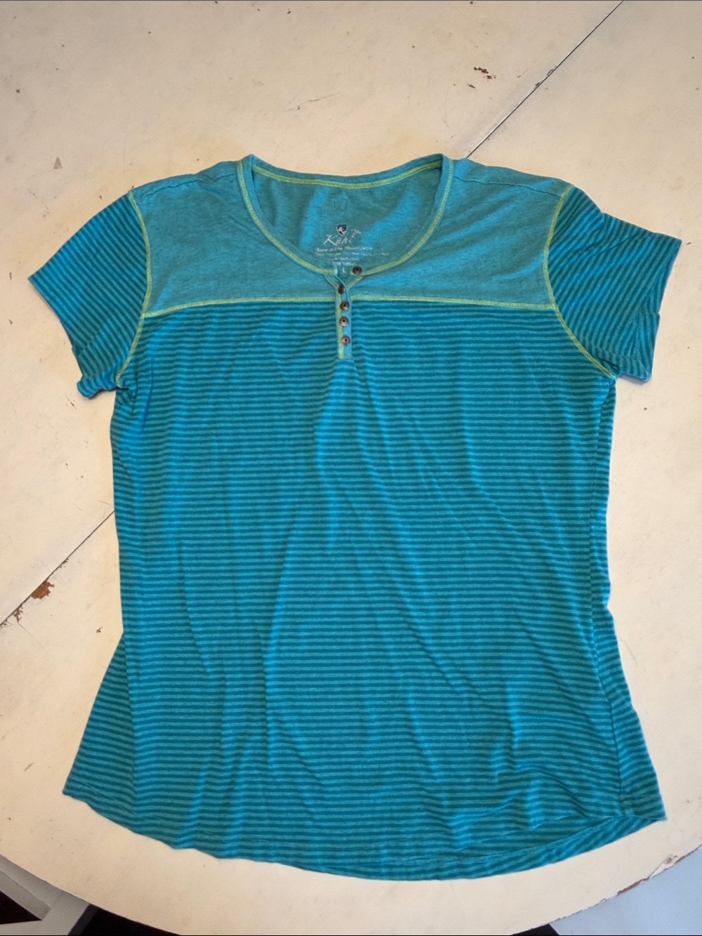 Kuhl women’s Henley top size large